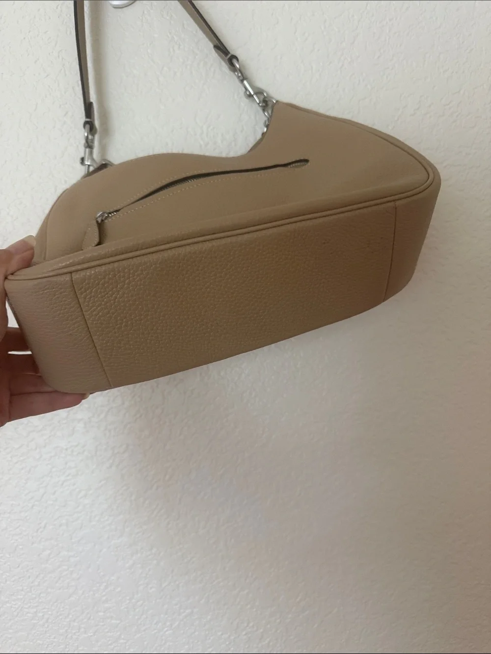 COACH Teri Hobo Leather Crossbody Shoulder Bag in Taupe/ Beige